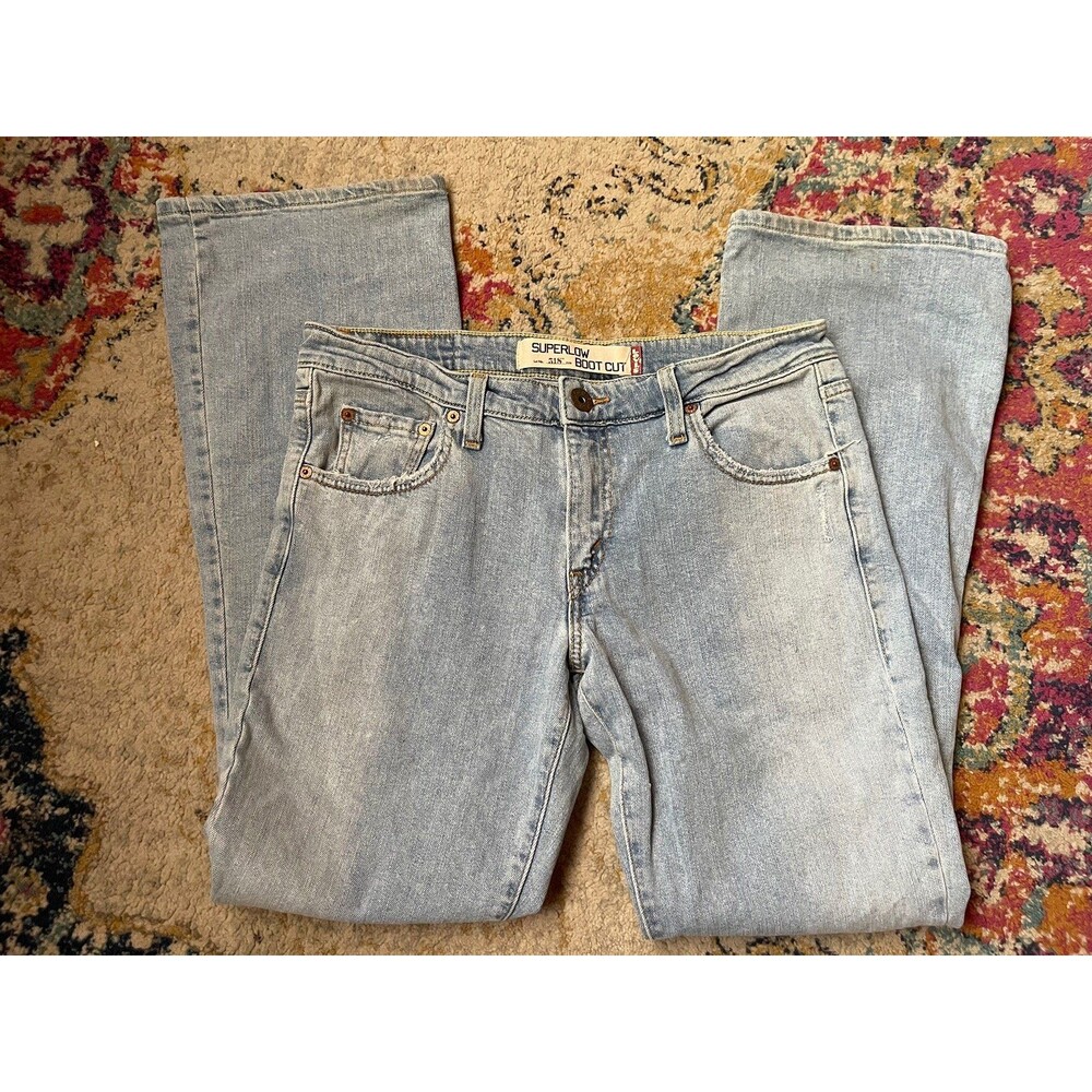Vintage Y2K Low Rise Levi's 518 Super Low Boot Cut